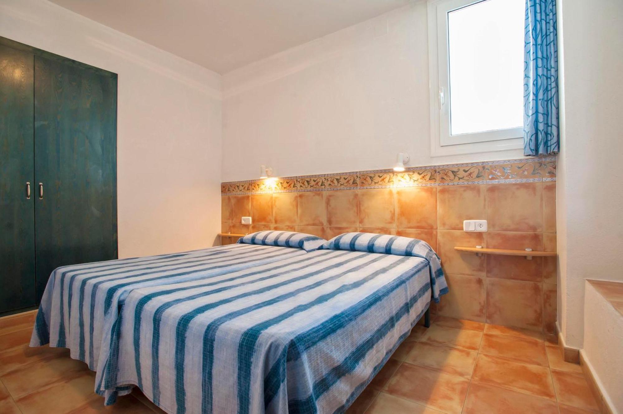 Apartaments El Berganti En Canyelles Petites Rosas Rum bild