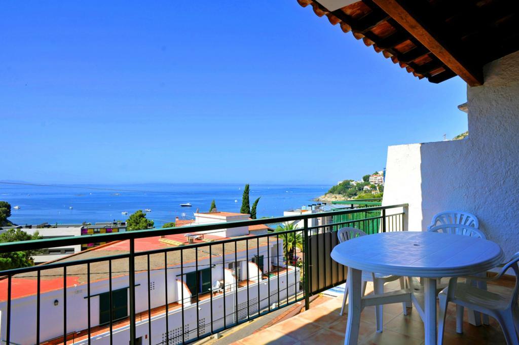 Apartaments El Berganti En Canyelles Petites Rosas Exteriör bild